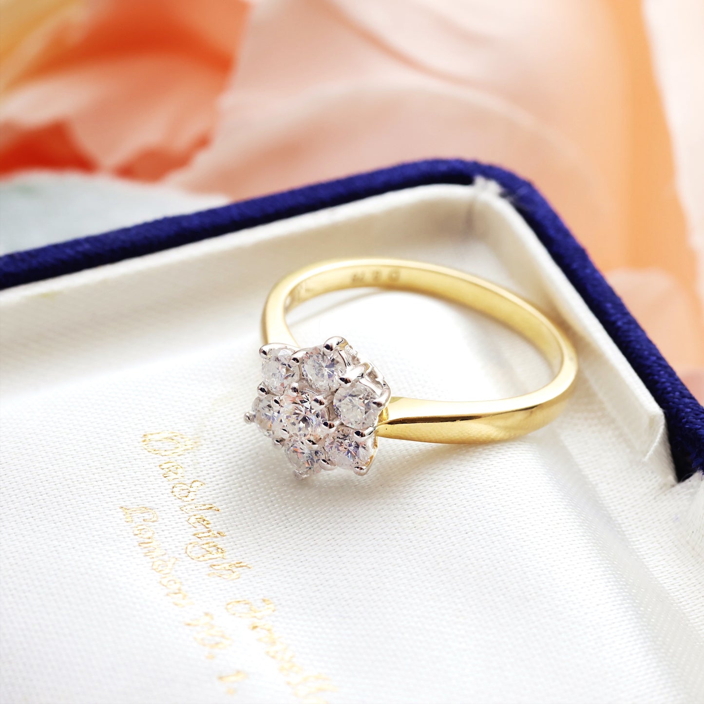 D101-VINTAGE-DIAMOND-DIASY-CLUSTER-ENGAGEMENT-RING-01