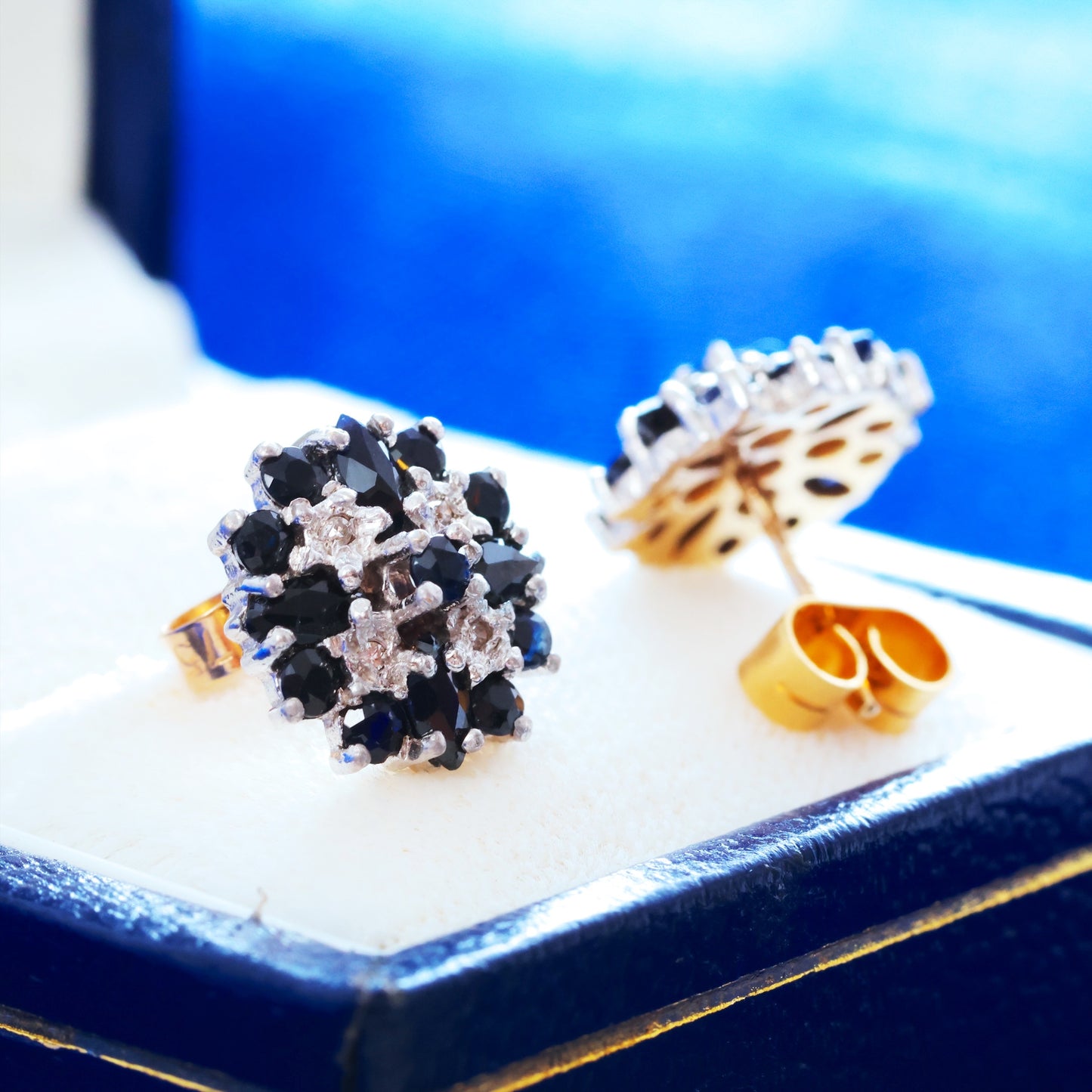 D106-VINTAGE-DIAMOND-AUSTRALLIAN-SAPPHIRE-CLUSTER-STUD-EARRINGS