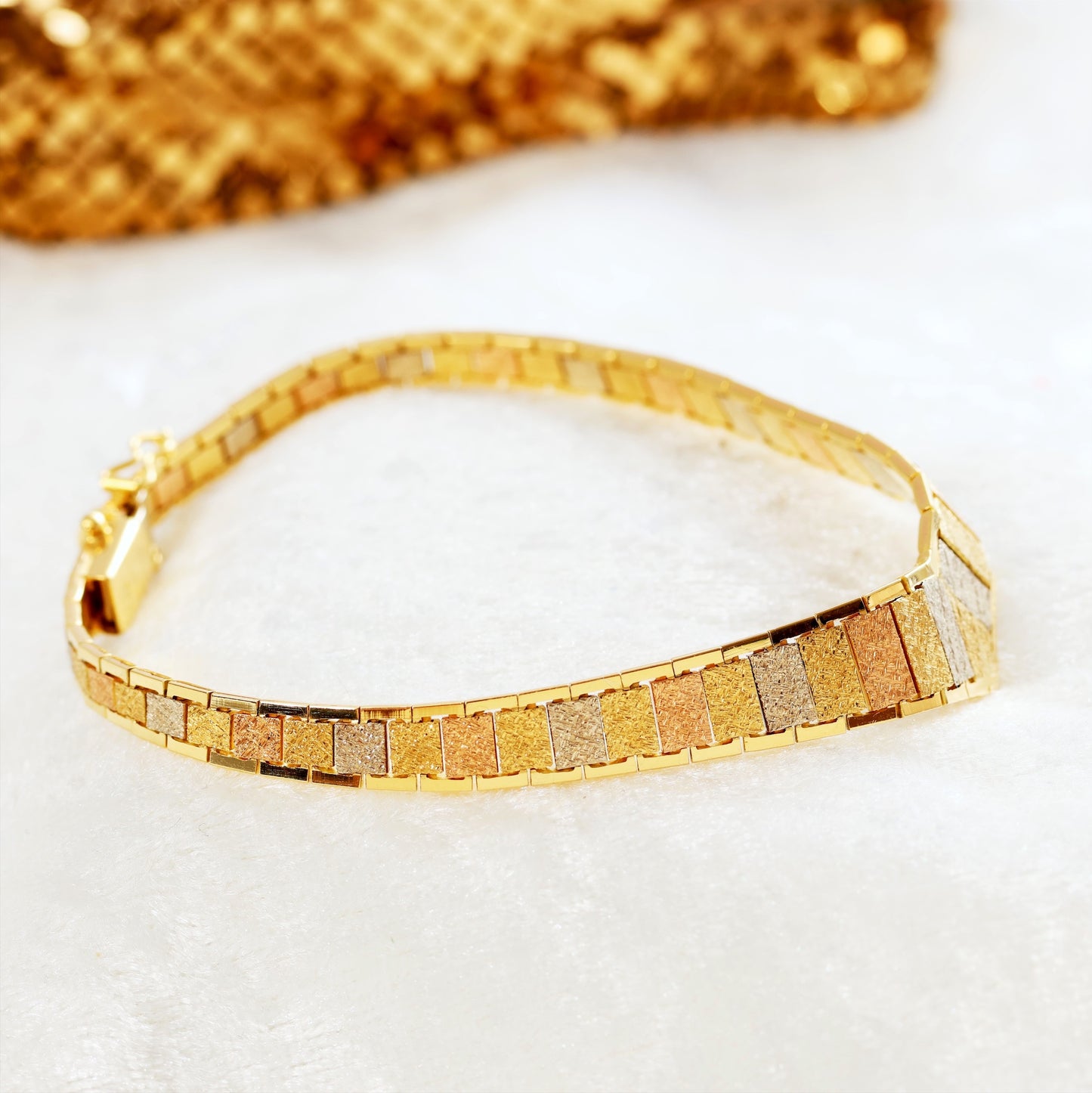 1970's Reversible Three Colour 18ct Gold 'V' Bracelet
