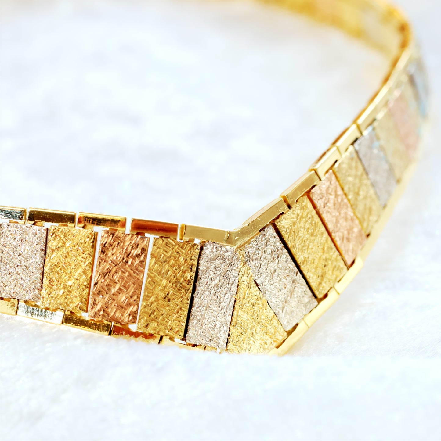 1970's Reversible Three Colour 18ct Gold 'V' Bracelet
