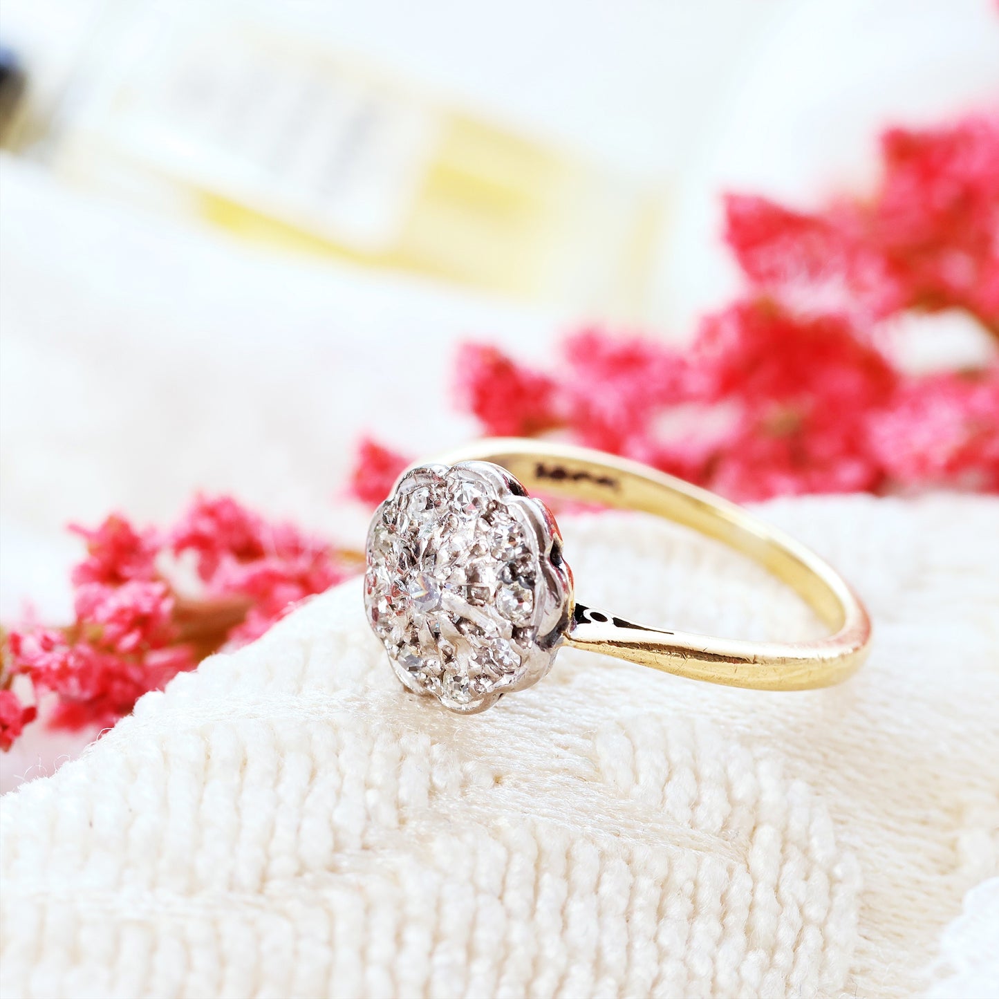 Vintage 1960's Diamond Daisy Cluster Ring