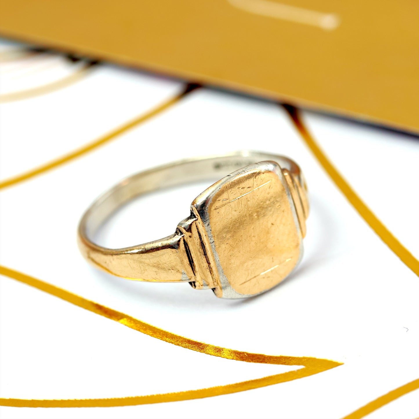 A Vintage Signet Ring in Silver Gilded with 9ct Gold
