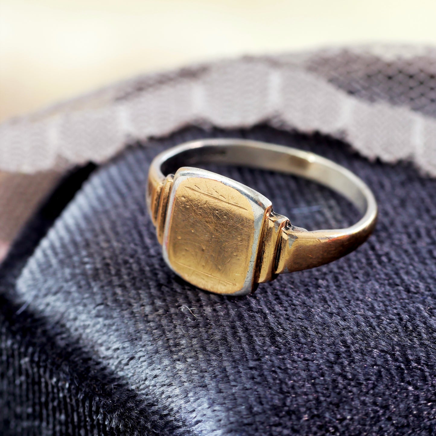 A Vintage Signet Ring in Silver Gilded with 9ct Gold