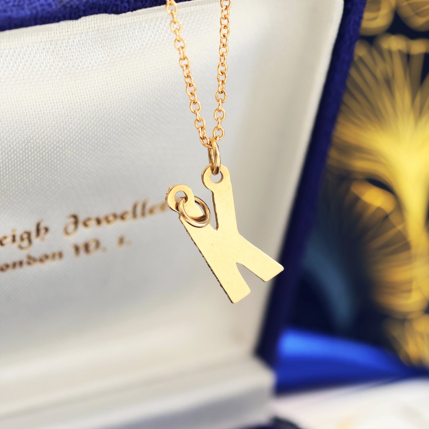Date 1980 9ct Gold Initial 'K' Necklace