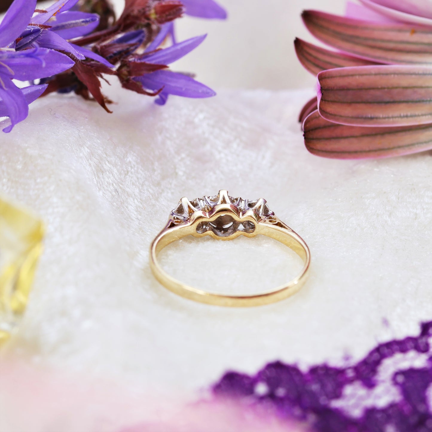 A Cute Vintage Trilogy Diamond Engagement Ring