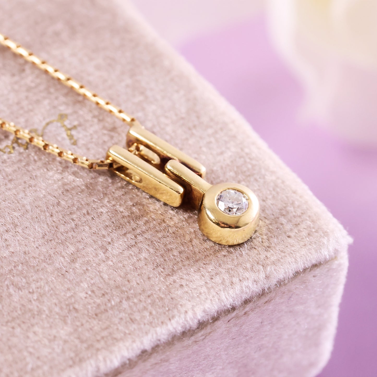 Retro Sexy Vintage 1970's Diamond Pendant & Snake Chain
