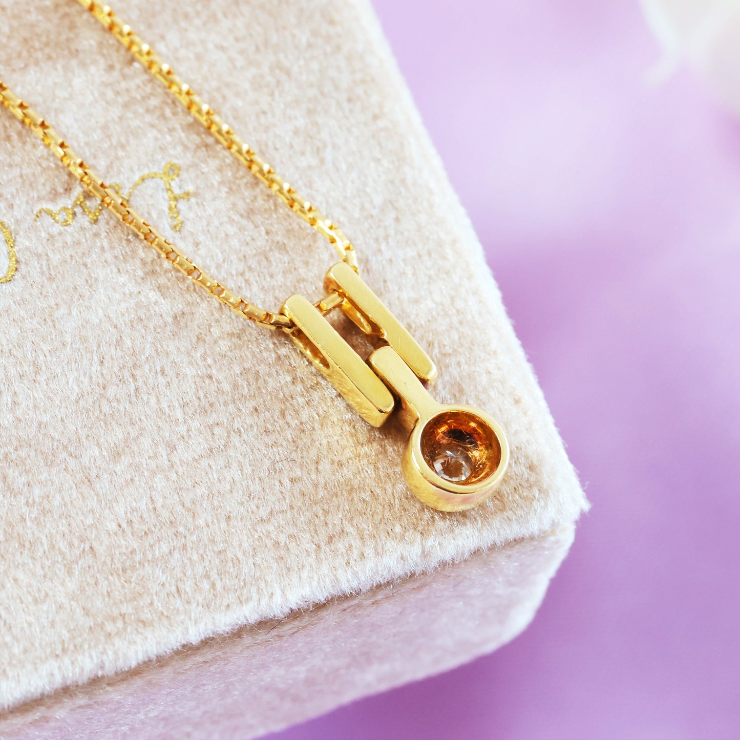 Retro Sexy Vintage 1970's Diamond Pendant & Snake Chain