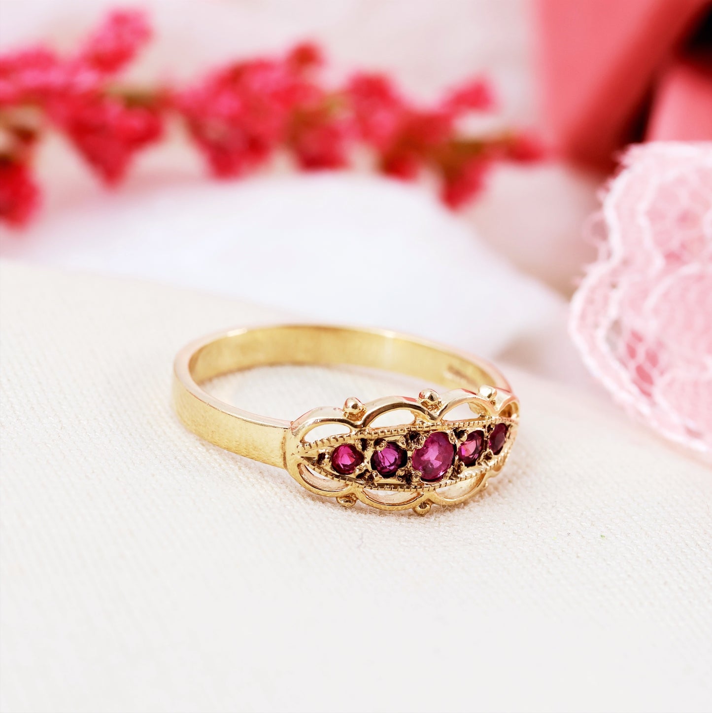 Pretty Vintage Date 1996 Ruby Ring