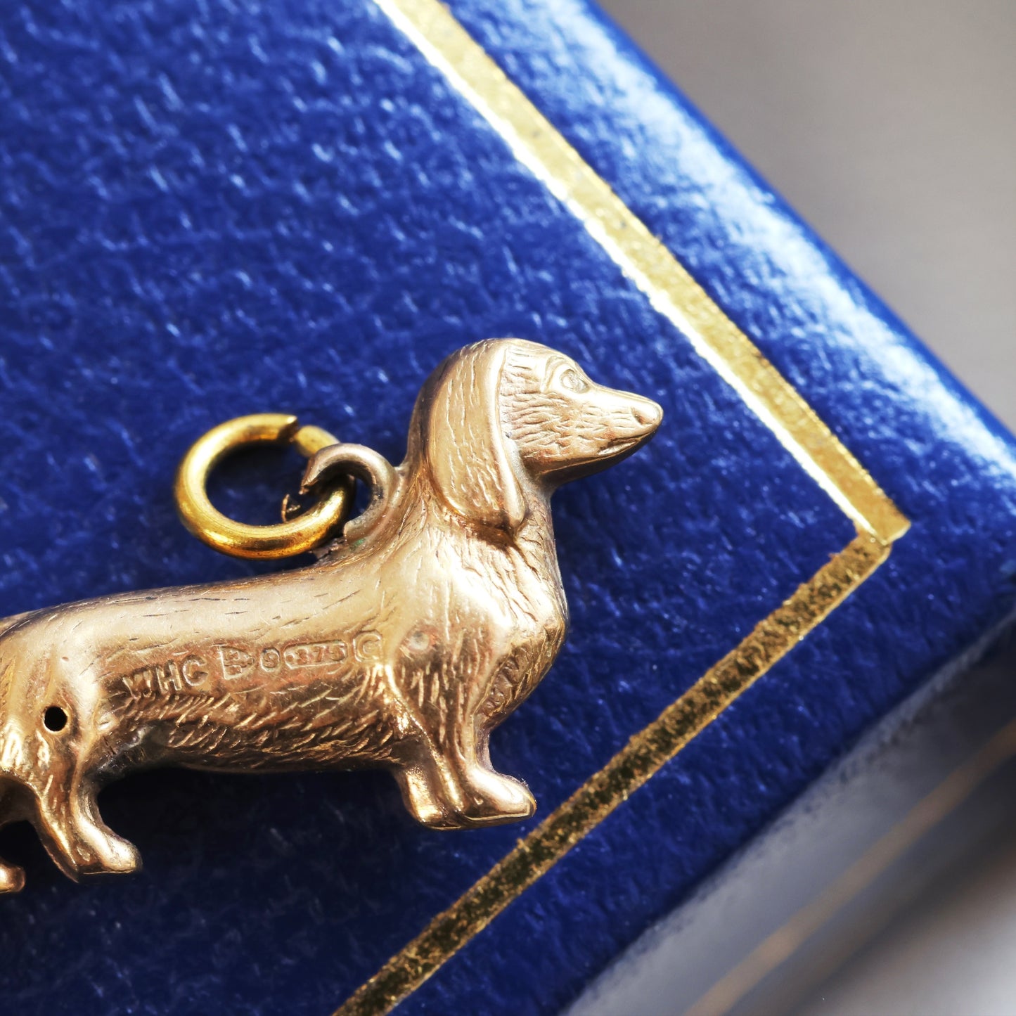 Vintage Date 1957 9ct Gold Daschund Charm