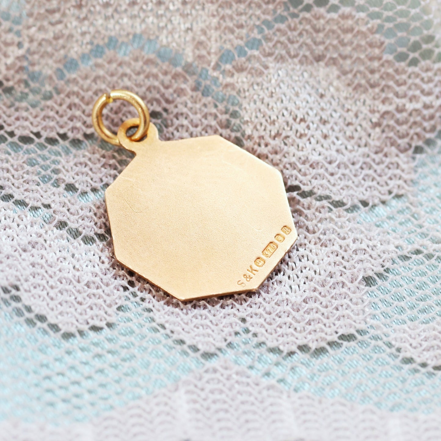 Vintage Date 1982 9ct Gold St Christopher Pendant