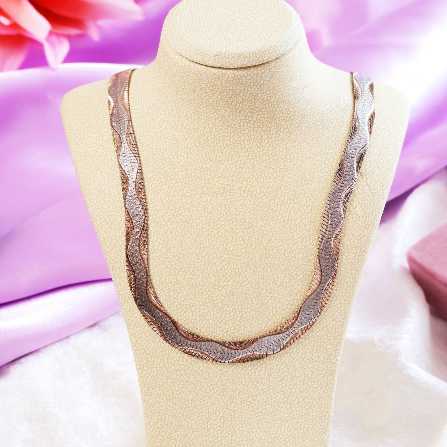 Vintage Date 1978 Milor Reversible Snake Chain