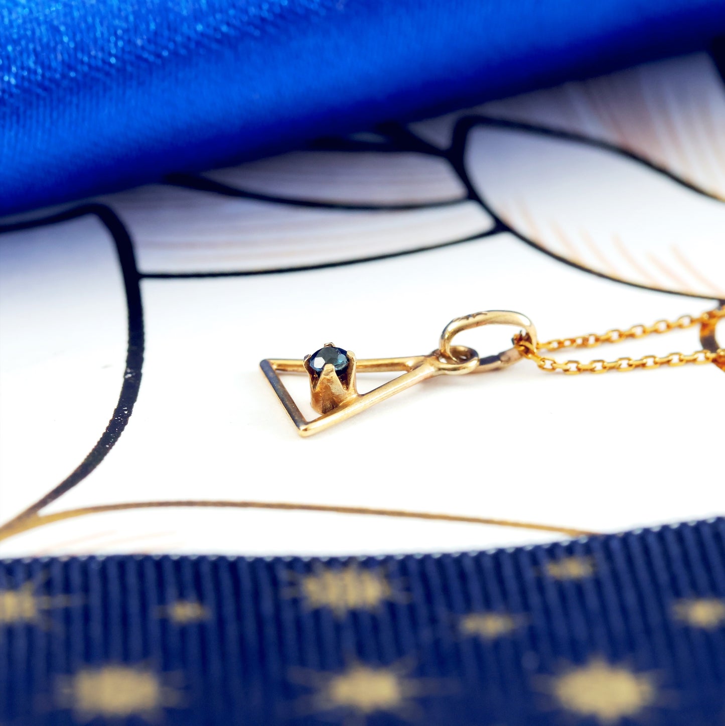 Dinky Minimalist Sapphire Birthstone Pendant