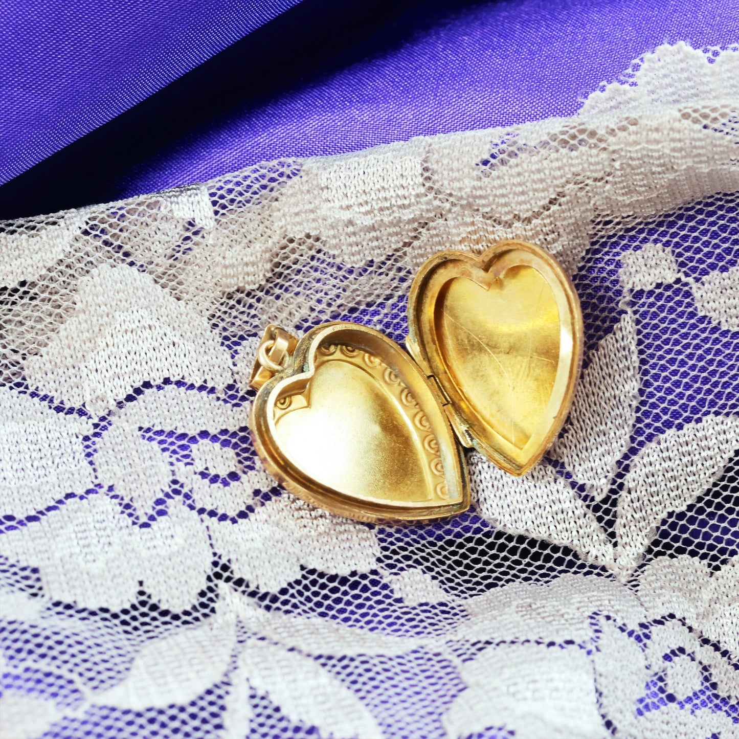 Vintage Heart Shaped Gold Locket