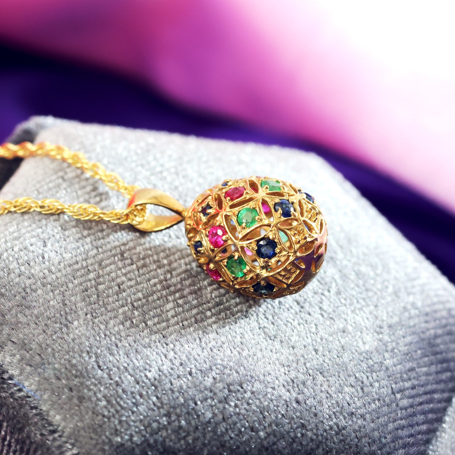 Vintage Allure! Emerald, Sapphire & Ruby Egg Pendant