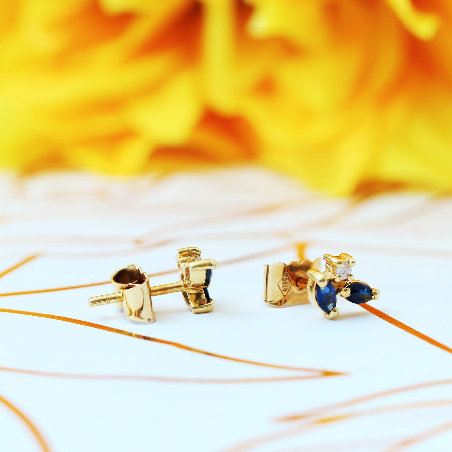 CUTE! Vintage 1980's Sapphire & Diamond Earrings