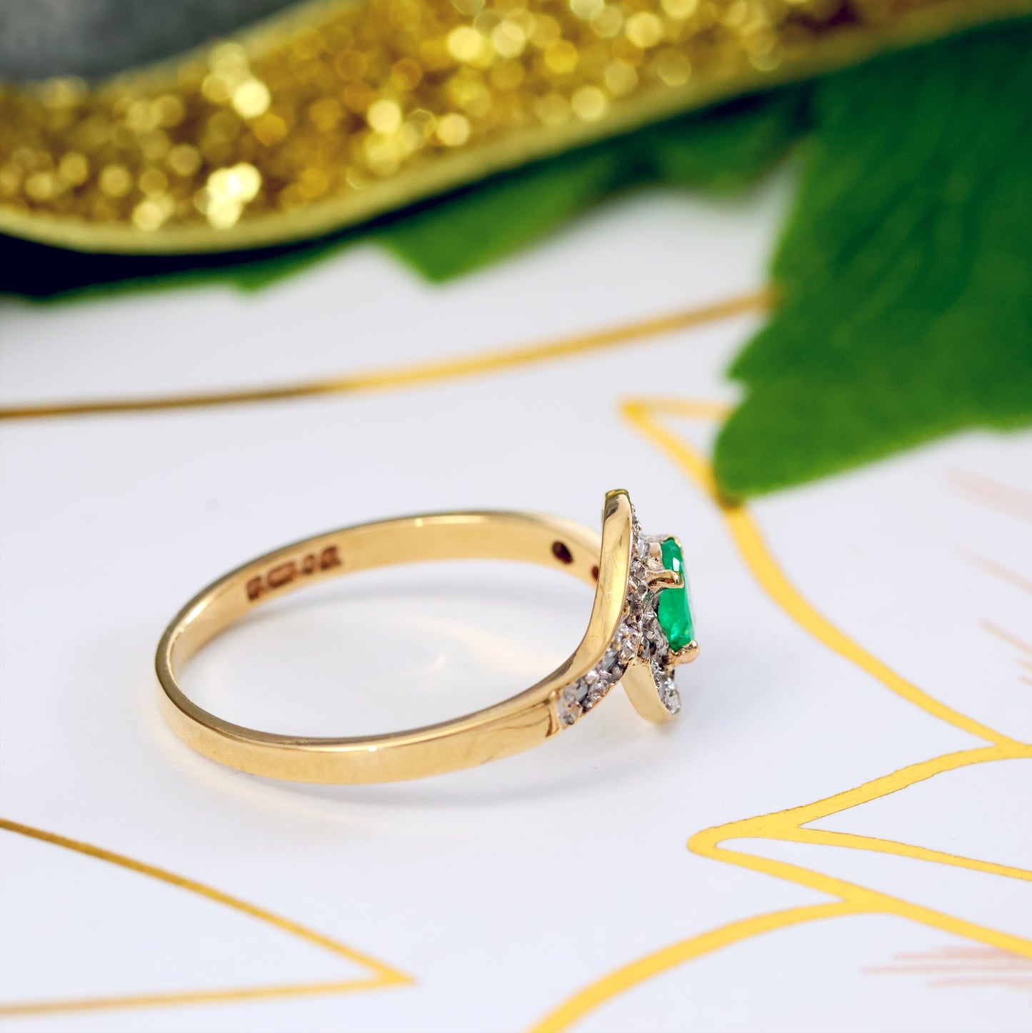 Dainty Vintage Date 1984 Emerald & Diamond Swirl Ring