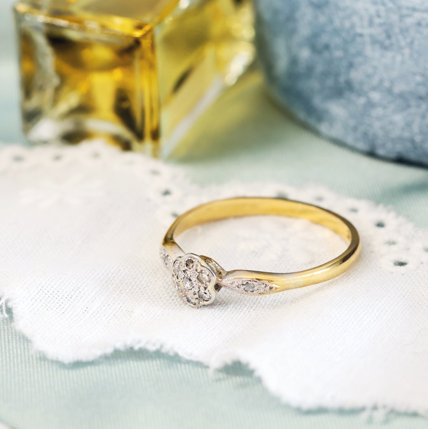 Cute Vintage Diamond Daisy Cluster Engagement Ring