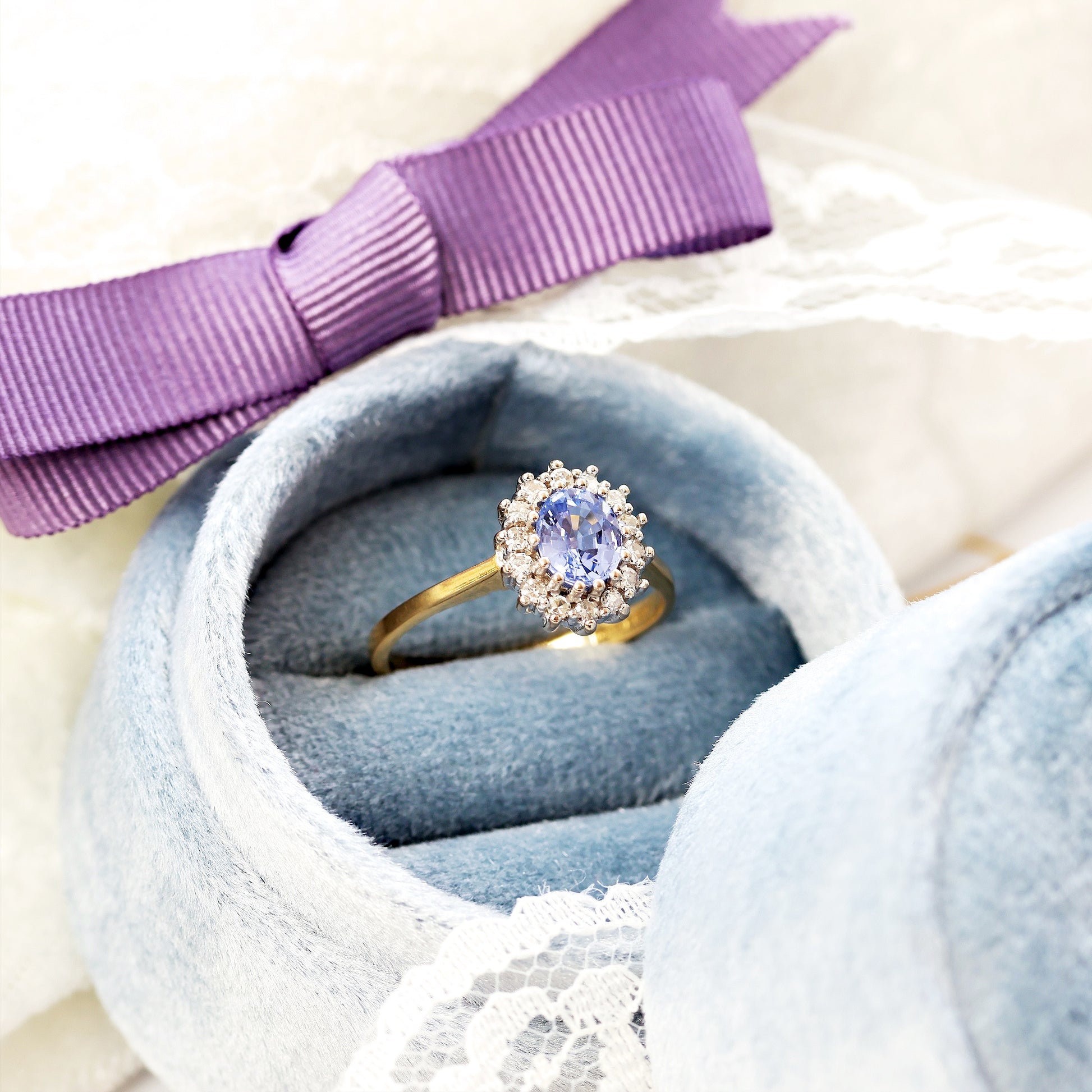 D103-VINTAGE-DIAMOND-CEYLON-CLUSTER-FLOWER-RING-LILAC-SAPPHIRE-06