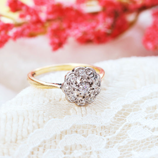 Vintage 1960's Diamond Daisy Cluster Ring