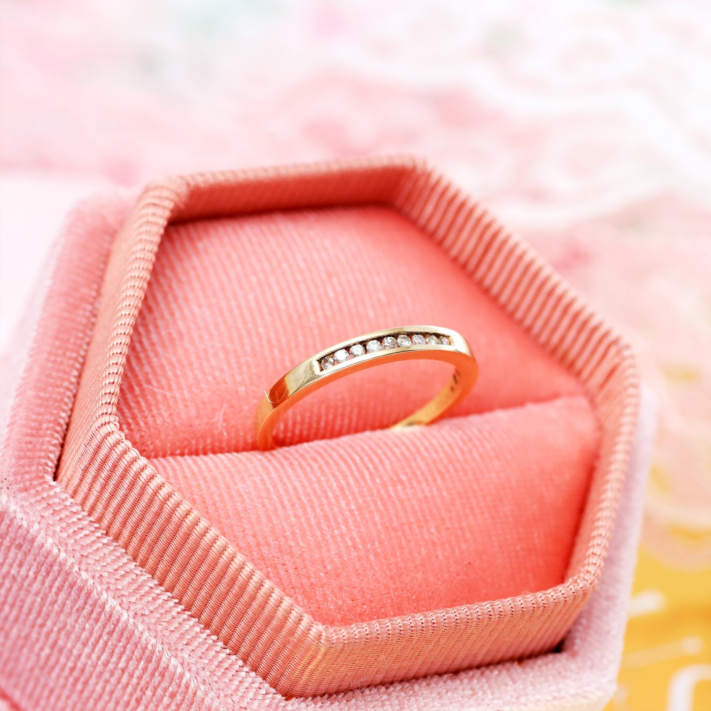 D121-VINTAGE-HALF-ETERNITY-BRILLIANT-CUT-DIAMOND-SLIM-9CT-YELLOW-GOLD-WEDDING-BAND