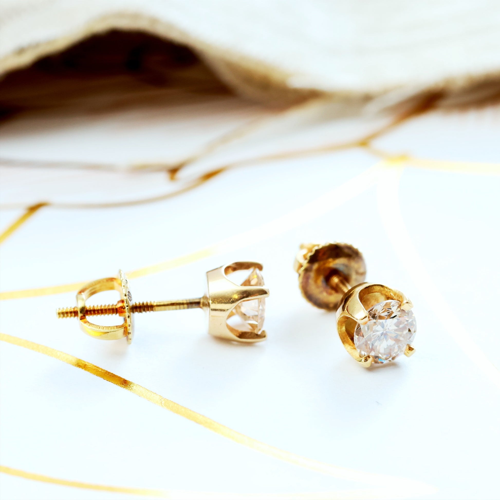 D144-VINTAGE-ONE-CARAT-DIAMOND-STUD-EARRINGS-18CT-YELLOW-GOLD-BIG-STUD-EARRING