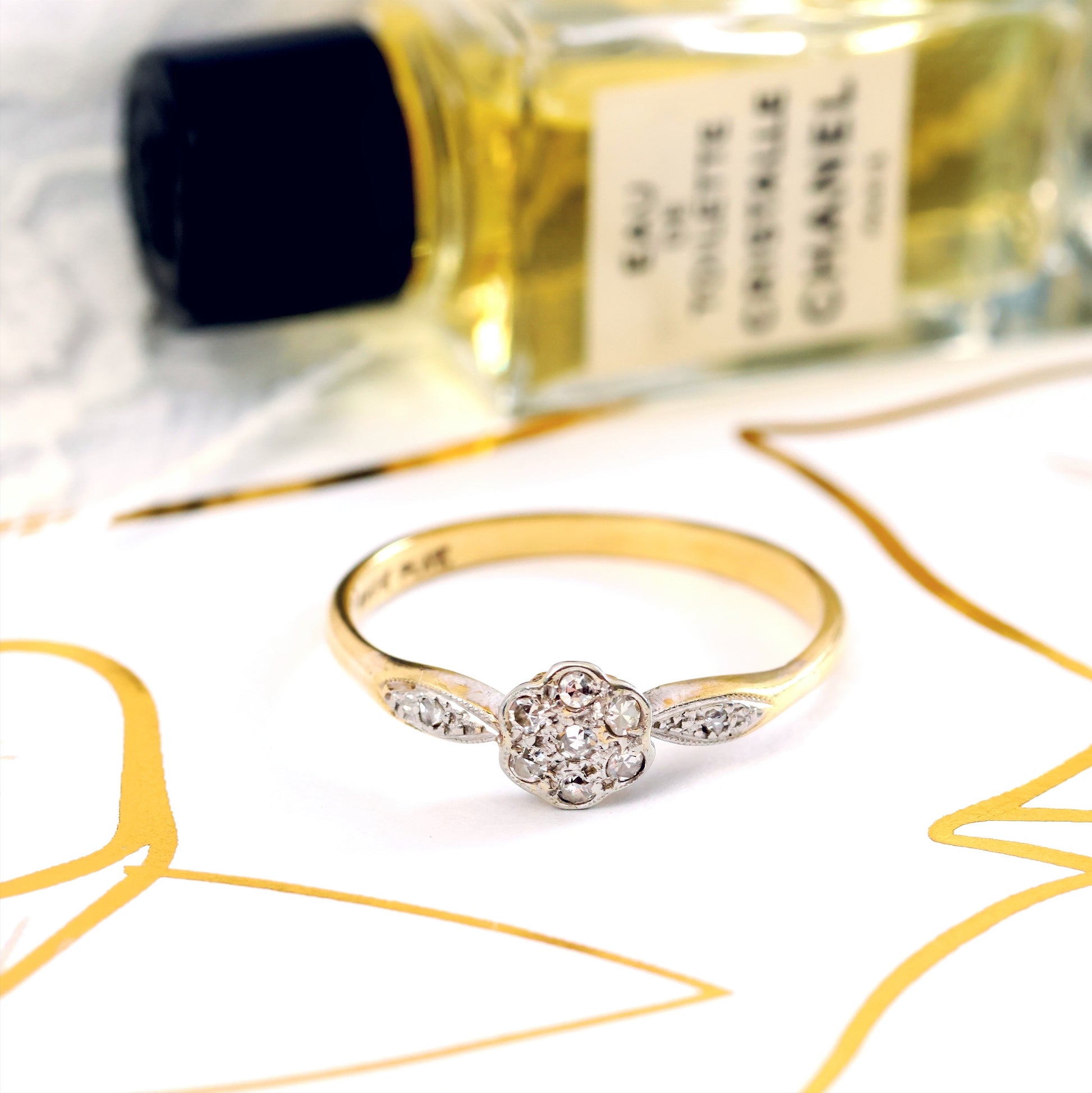 D207-VINTAGE-DIAMOND-DAISY-FLOWER-CLUSTER-ENGAGEMENT-RING-GOLD-YELLOW-PLATINIUM-01_8